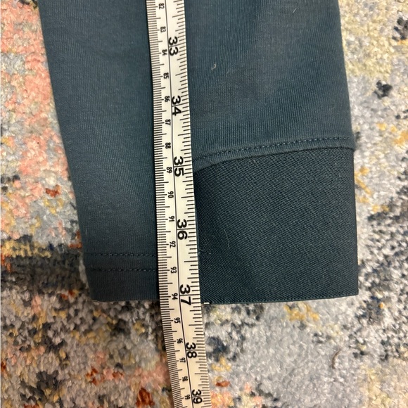 Gymshark Joggers Sweatpants - Teal with Zip Pockets and Drawstring Waist - Picture 5 of 7